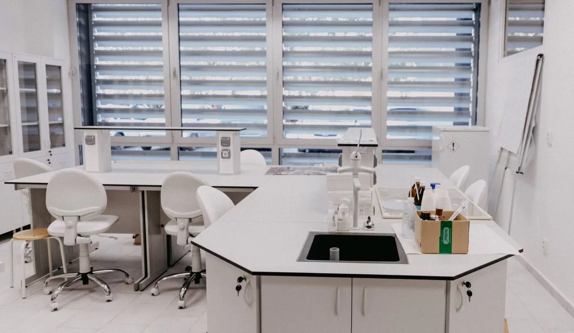 life-science-building-design.jpg